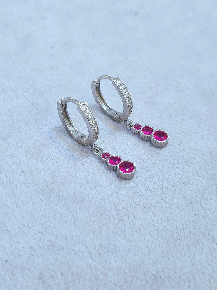 tek sıra taşlı halka ucu 3 taşlı ruby küpe