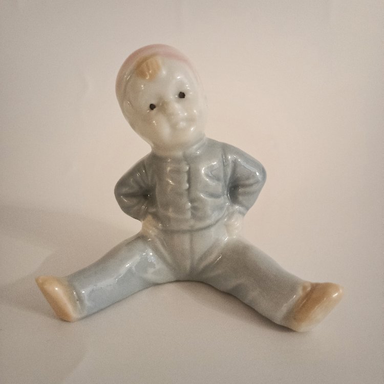 Yüzyıl Ortası Porselen Çocuk Biblosu