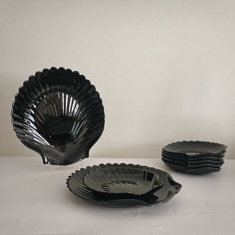 Art Deco Arcoroc Tabak Seti 