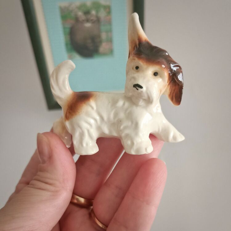 Vintage Porselen Terrier Biblo