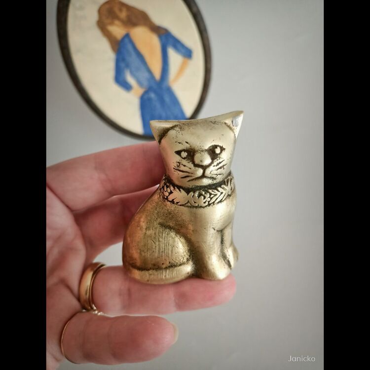 Vintage Pirinç Kedi Figürü