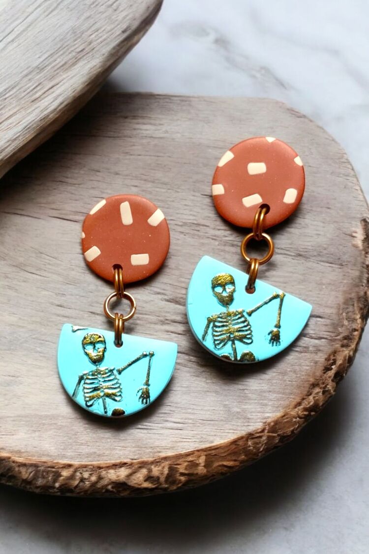 Fall Skeleton