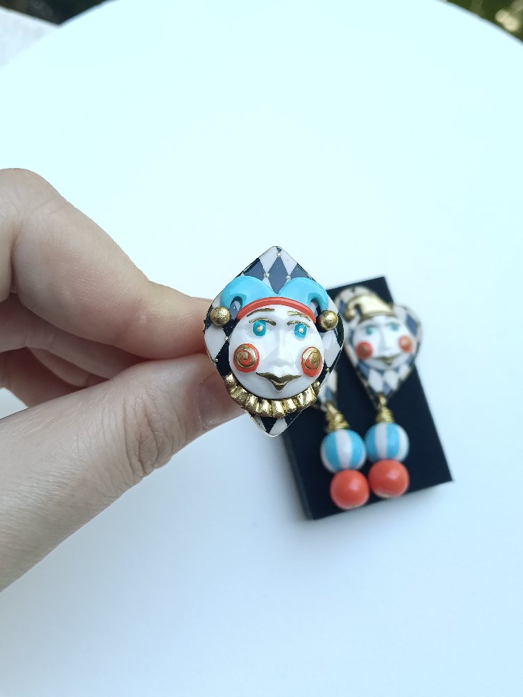 Jester Doll Yüzük