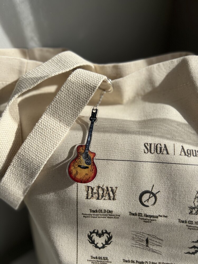 AGUSTD Gitar Anahtarlık