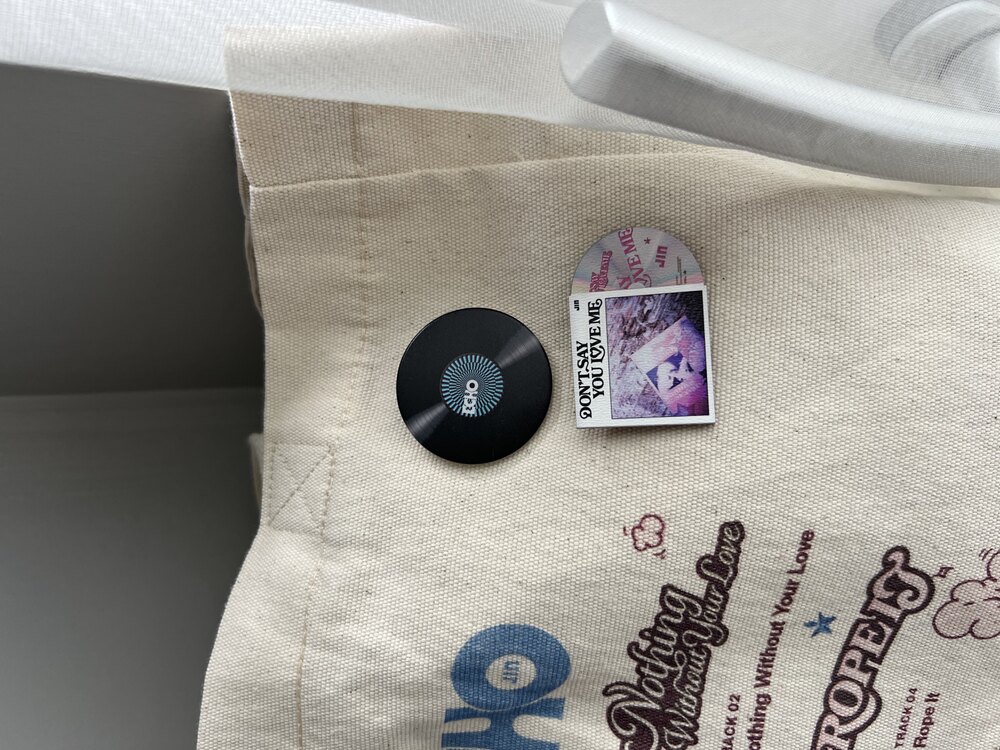 Jin Echo Totebag