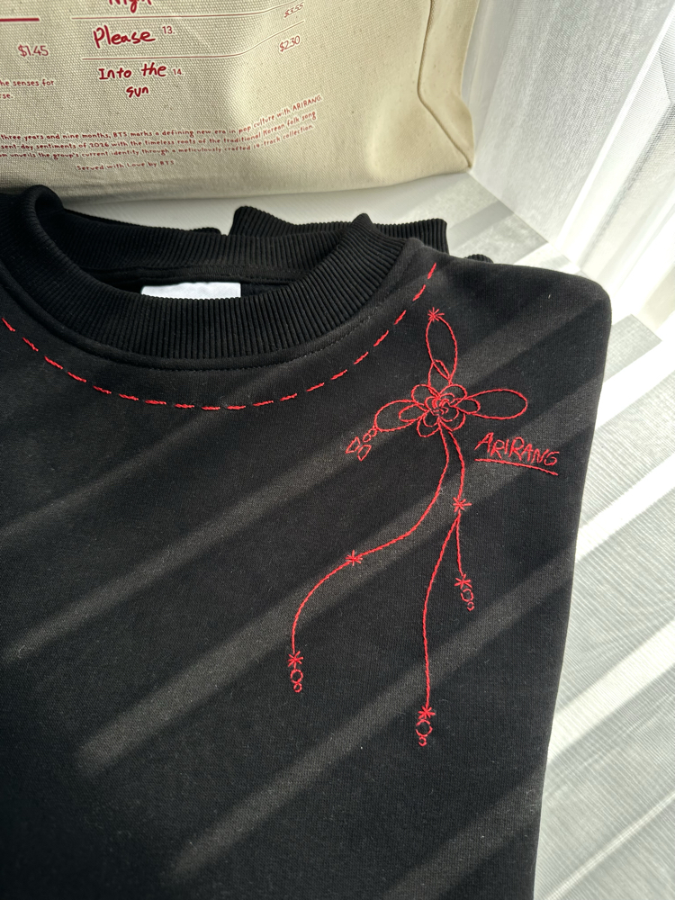 Arirang Knot Sweatshirt