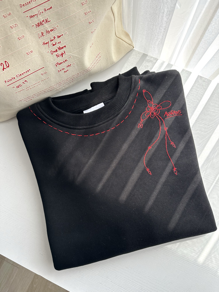 Arirang Knot Sweatshirt
