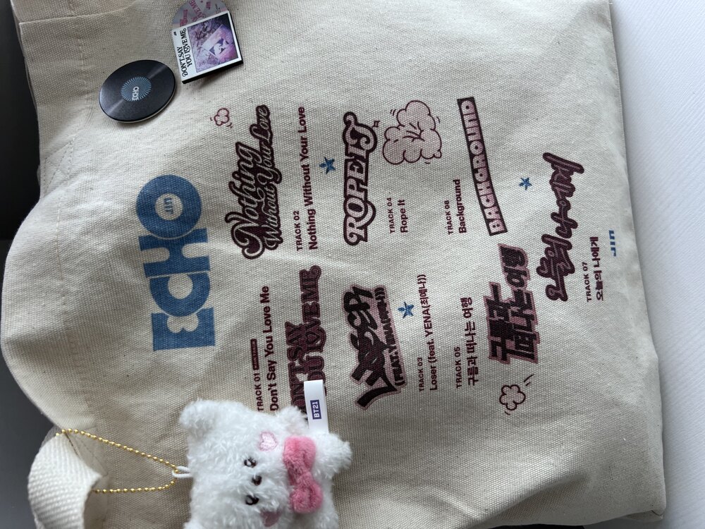 Jin Echo Totebag