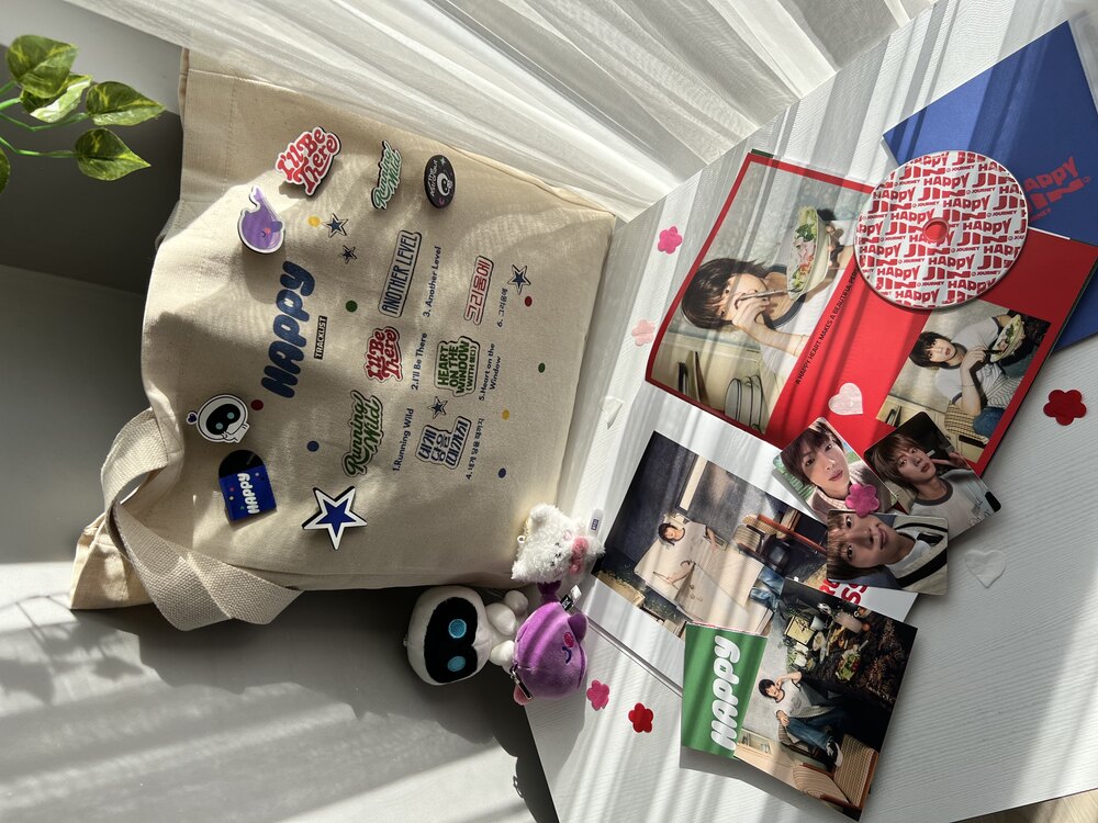 Jin Happy Totebag