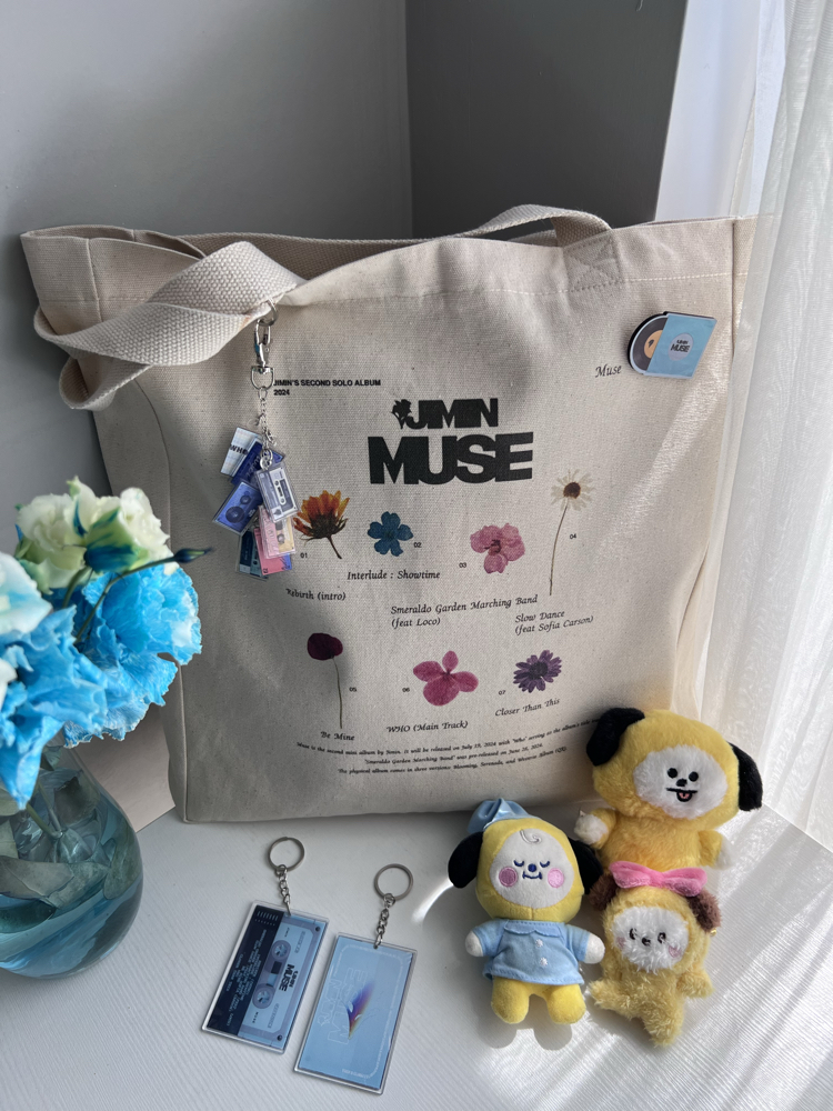 MUSE CHARM KEYRING