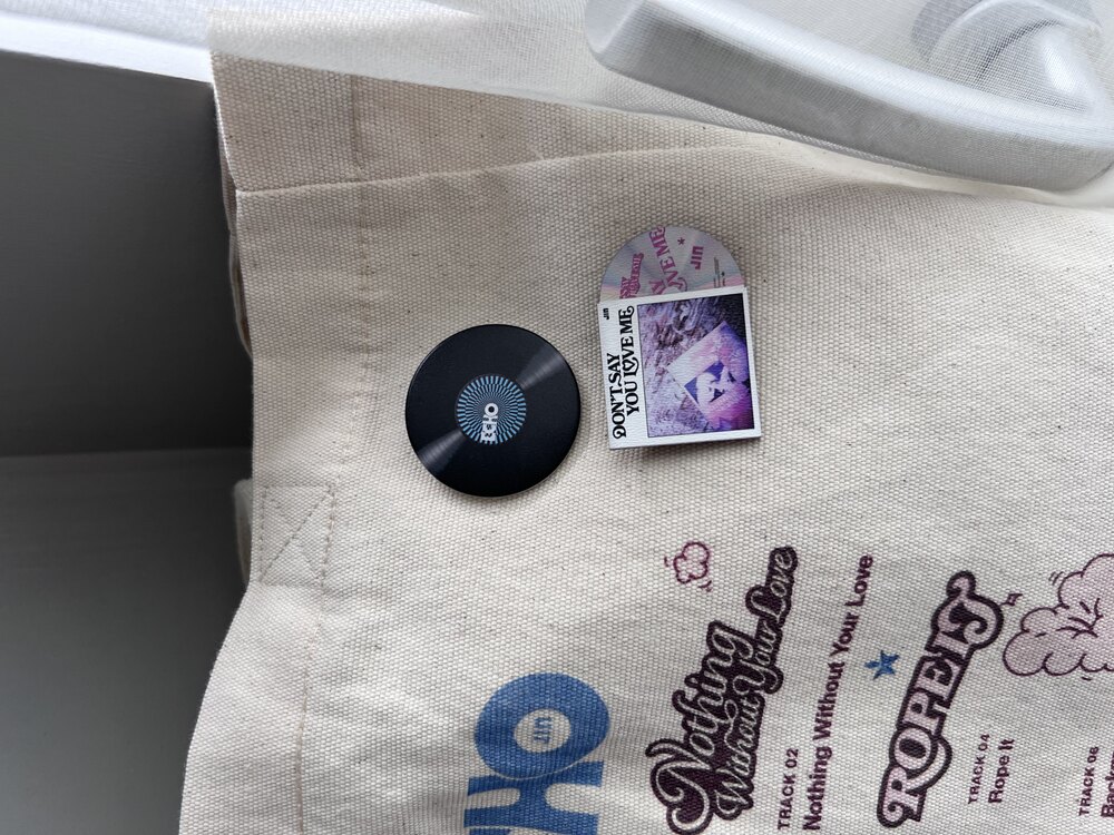 Jin Echo Totebag