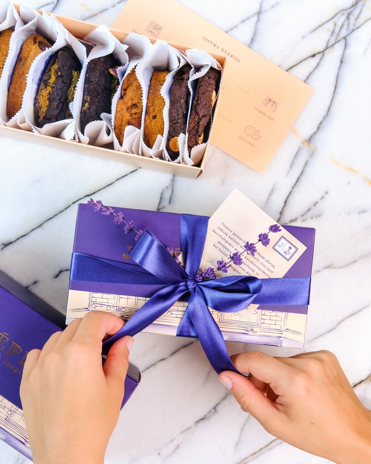Pick & Mix Cookie Box ( x8)