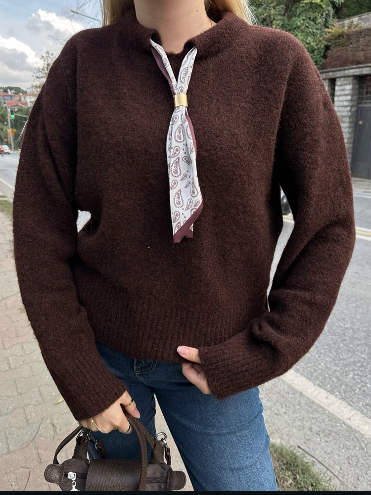 Fularlı Kazak
