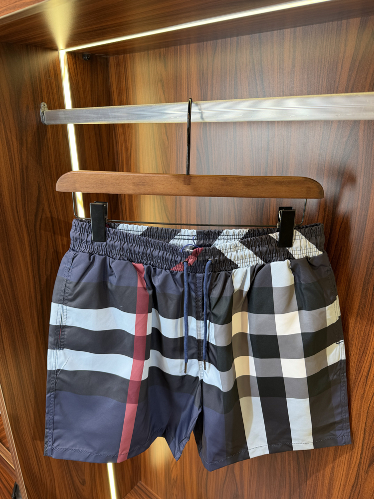 Burberry Premium Deniz Şortu  T-1