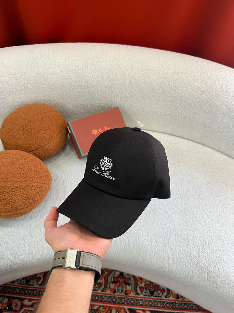Loro Piana Şapka