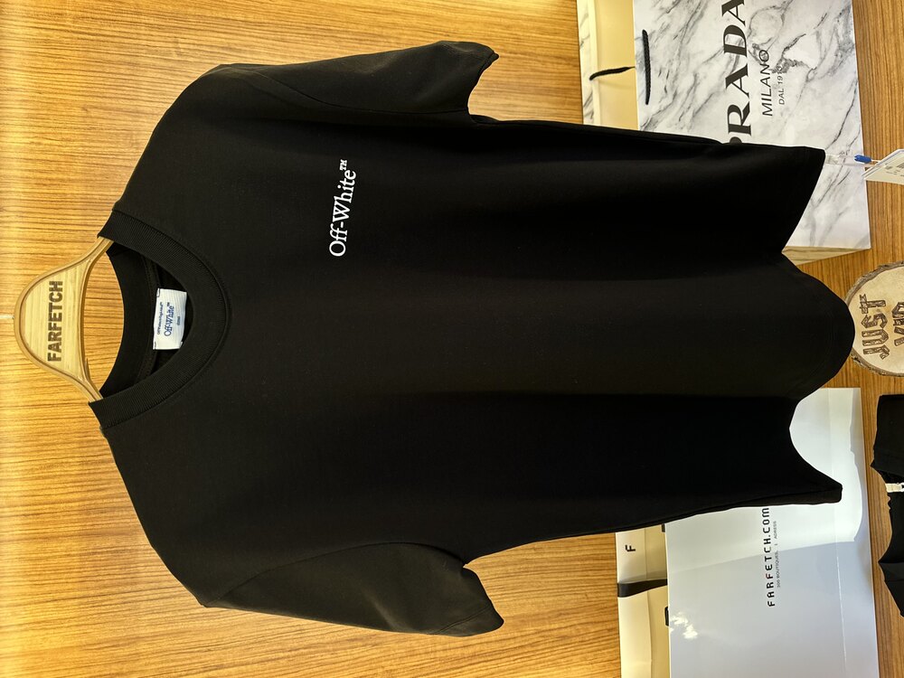 Off White T-shirt