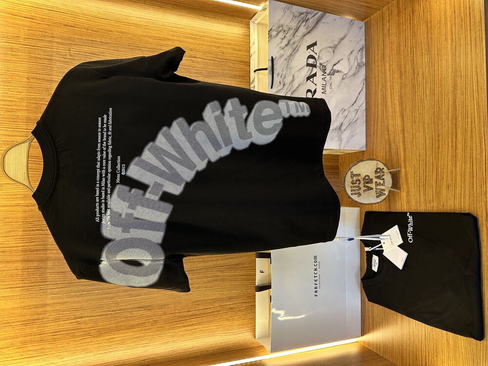 Off White T-shirt