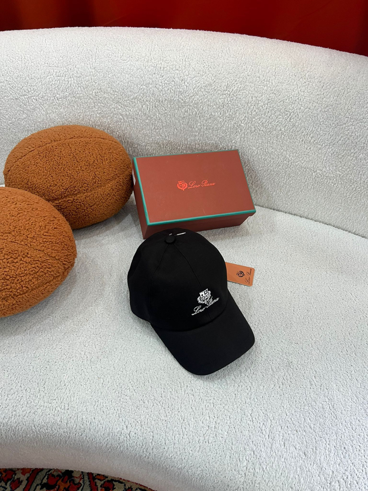 Loro Piana Şapka