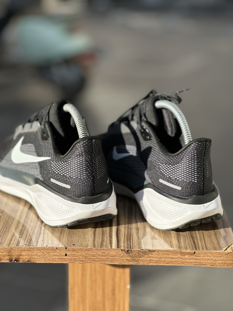 NİKE W AIR ZOOM PEGASUS
