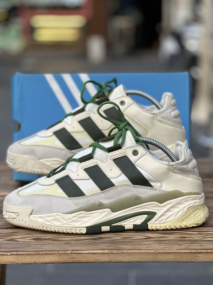 Adidas niteball leather sınırlı sayıda stoklarda