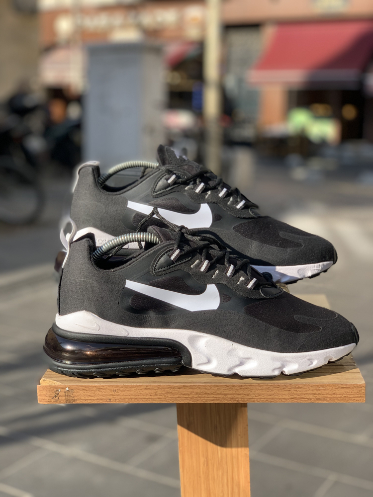 Nike Air Max 270 React