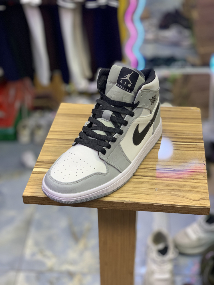 Nike Air Jordan (Gri)