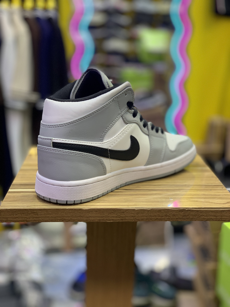 Nike Air Jordan (Gri)