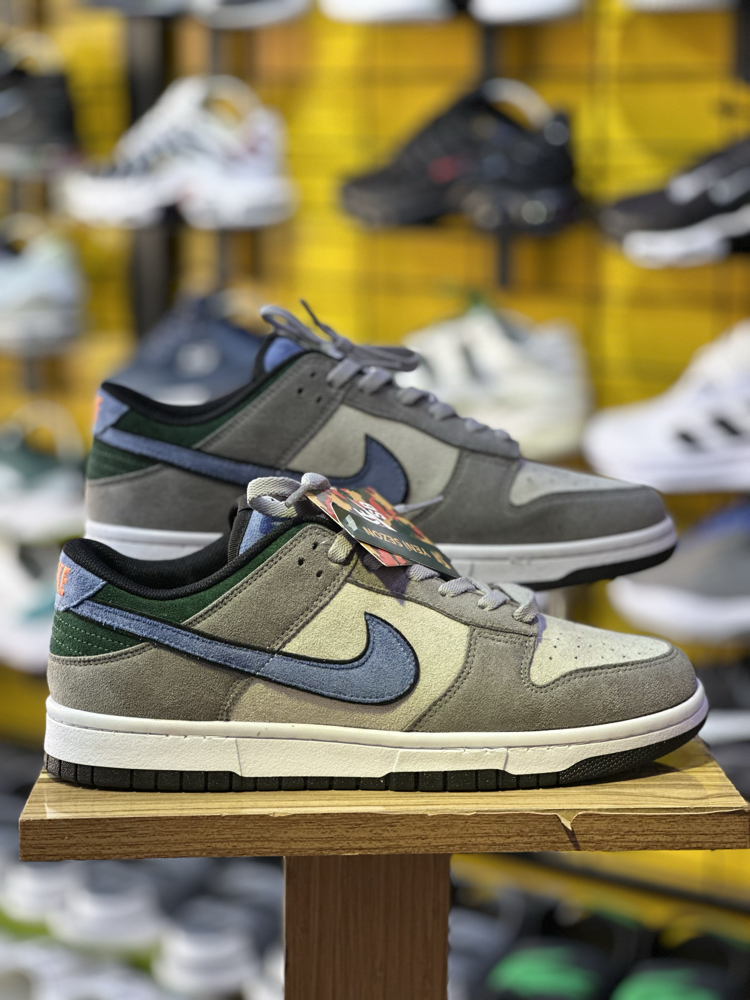 Nike Dunk Low Karagöz Sporda 