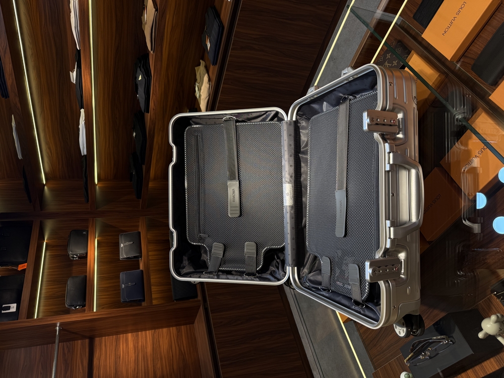 Rimowa Kabin Boy Valiz
