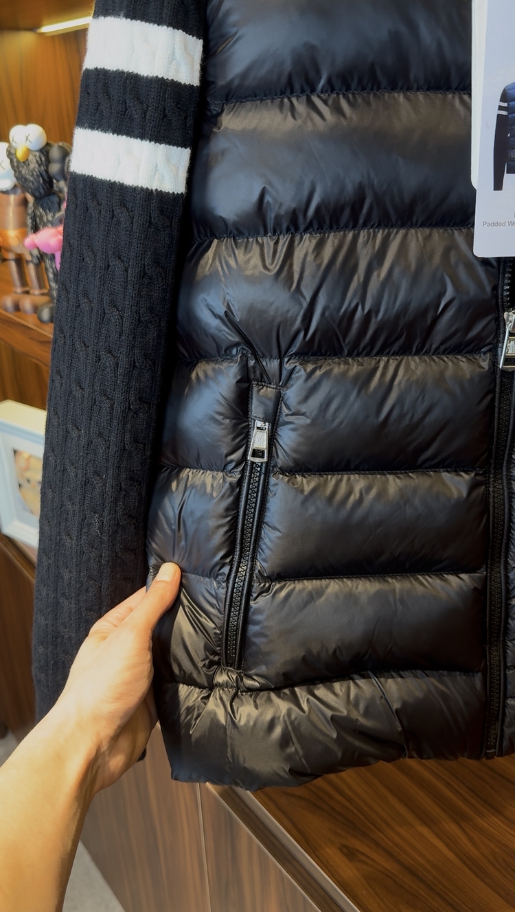 Moncler Kaz Tüyü Çelik Örme Ceket Siyah