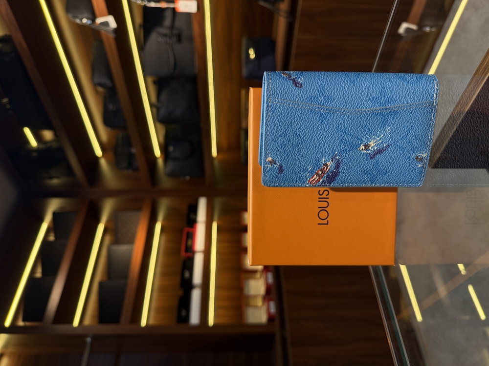 Louis Vuitton Pool Kapaklı Kartlık