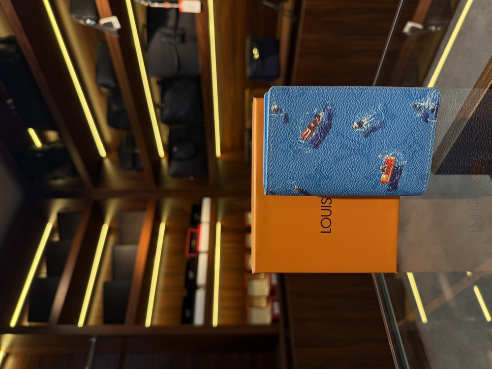 Louis Vuitton Pool Kapaklı Kartlık