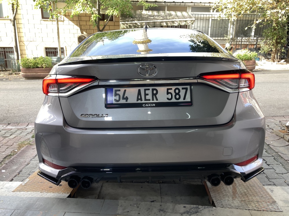 COROLLA 2019-2025 İNCE SPOİLER BAGAJ ÜSTÜ