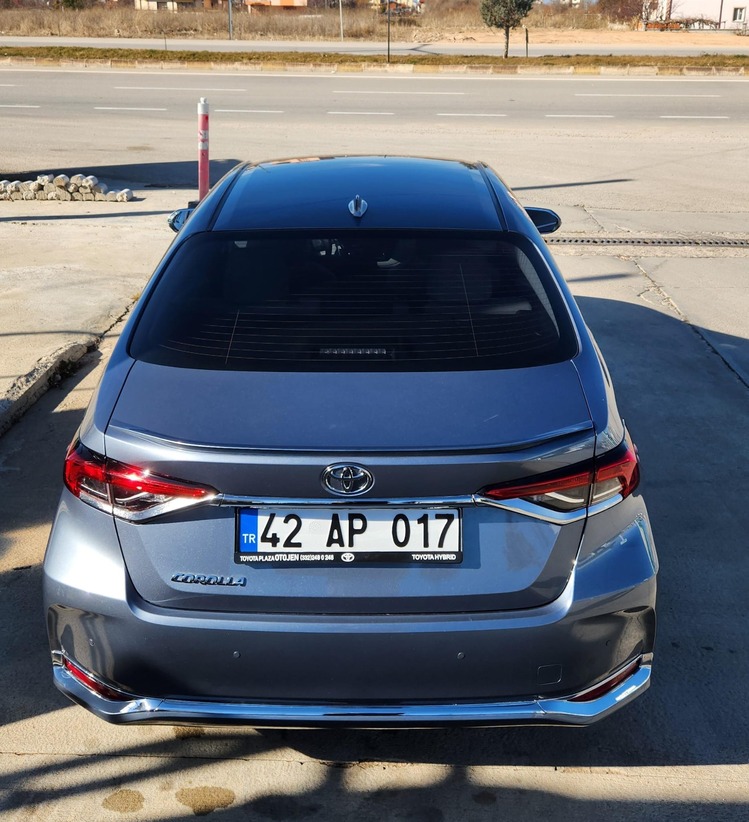 COROLLA 2019-2025 İNCE SPOİLER BAGAJ ÜSTÜ