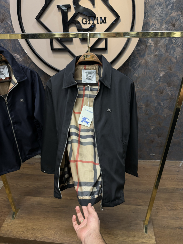 PREMIUM BURBERRY ASTAR DETAYLI MEVSİMLİK MONT(SİYAH)