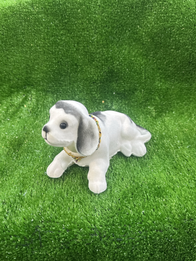 KAFA SALLAYAN KÖPEK BEYAZ