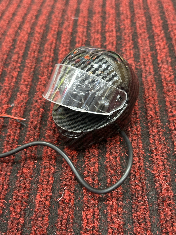 Kask tipi motor için lamba karbon