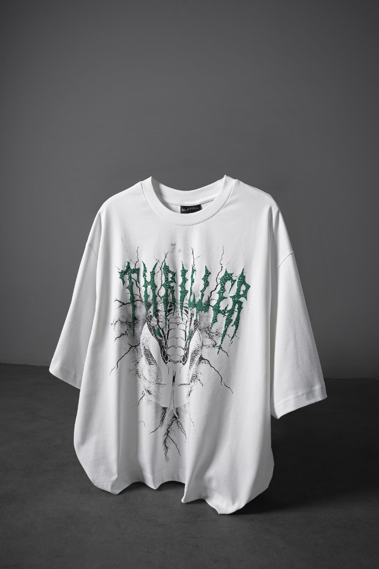 Erkek Beyaz Thriller Kabartma Baskılı Box Fit Tshirt