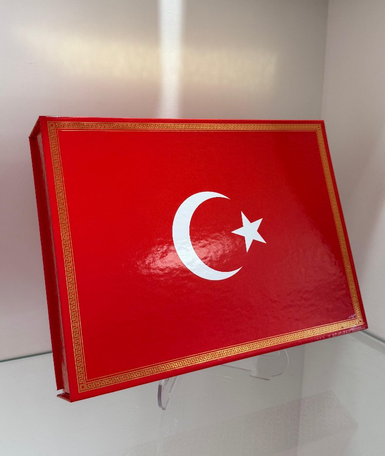 Türk Bayraklı Manevi Hediye