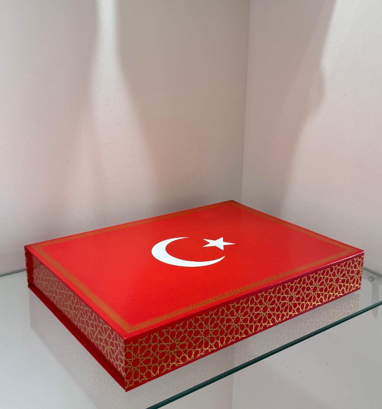 Türk Bayraklı Manevi Hediye