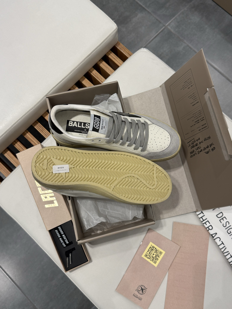 Golden Goose Ballstar