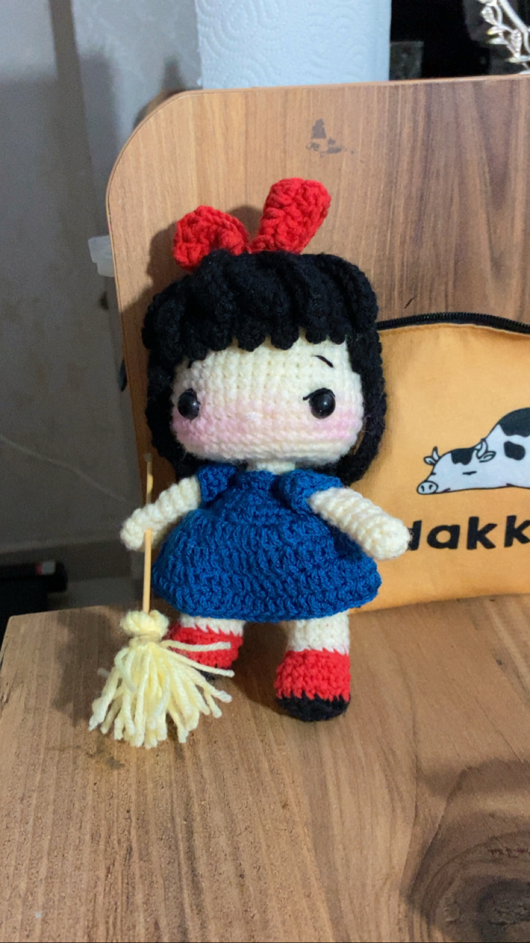 Küçük cadı kiki