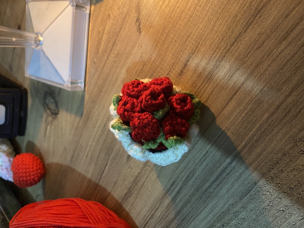 Kırmızı çiçekli buket