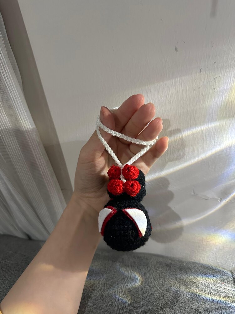 Çanta süsü / Araba süsü Black Spiderman