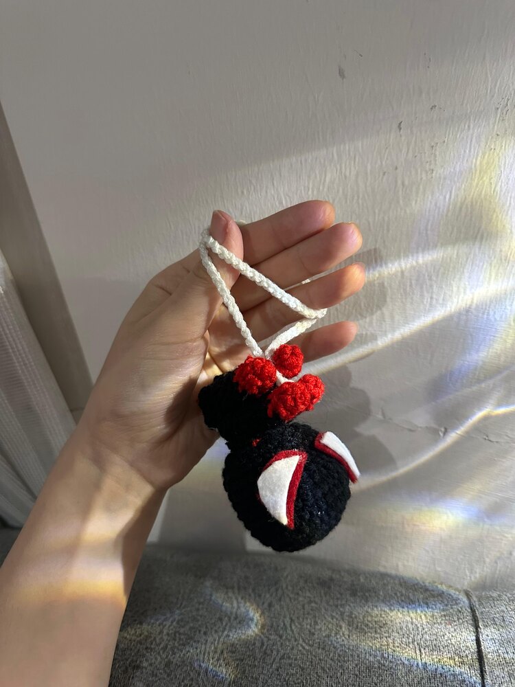 Çanta süsü / Araba süsü Black Spiderman