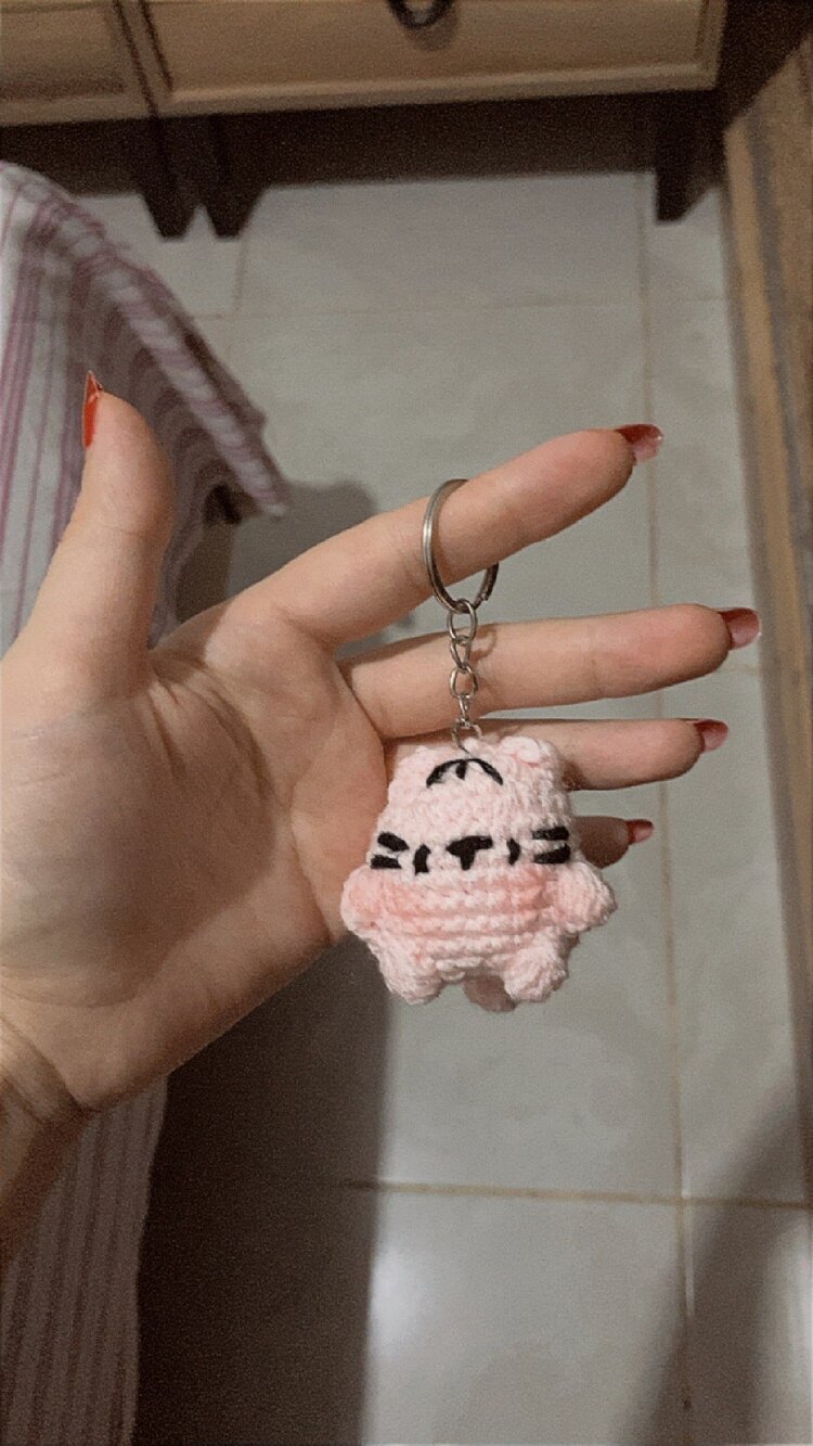 Pembe Minik kediş