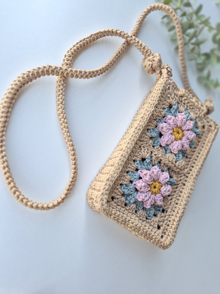 örgü telefon çantası