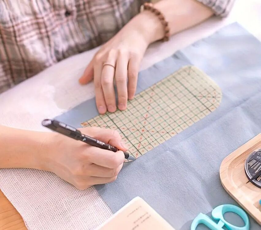 ısıya dayanıklı katlama ve çizim cetveli
