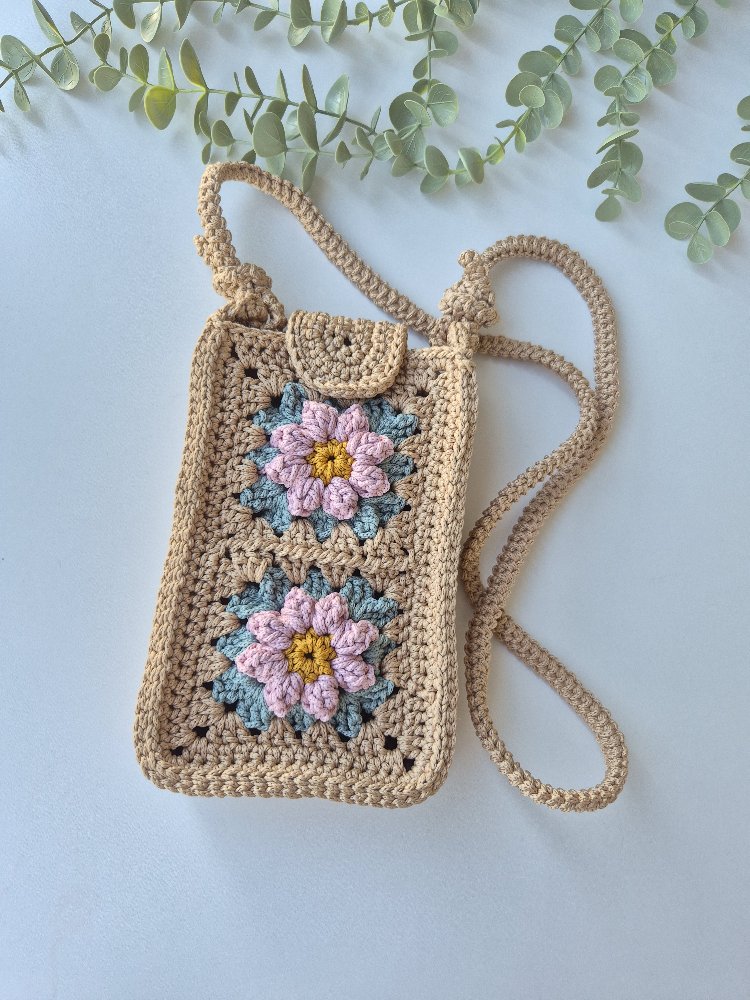 örgü telefon çantası