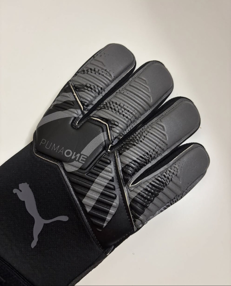 Puma One Grip 1 PRO